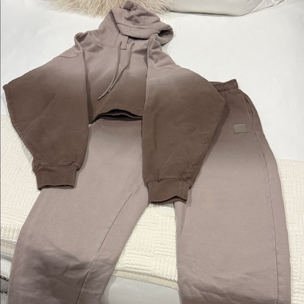 ALO Yoga Ombre Brown Track Joggers